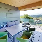 Modernes Mit Panoramablick * Rosegg
