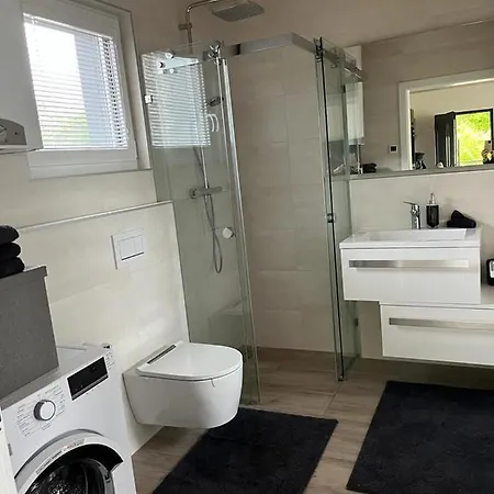 Modernes Mit Panoramablick