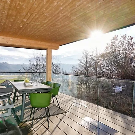 Modernes Mit Panoramablick * Rosegg