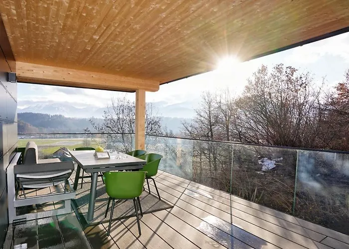 Modernes Mit Panoramablick * Rosegg